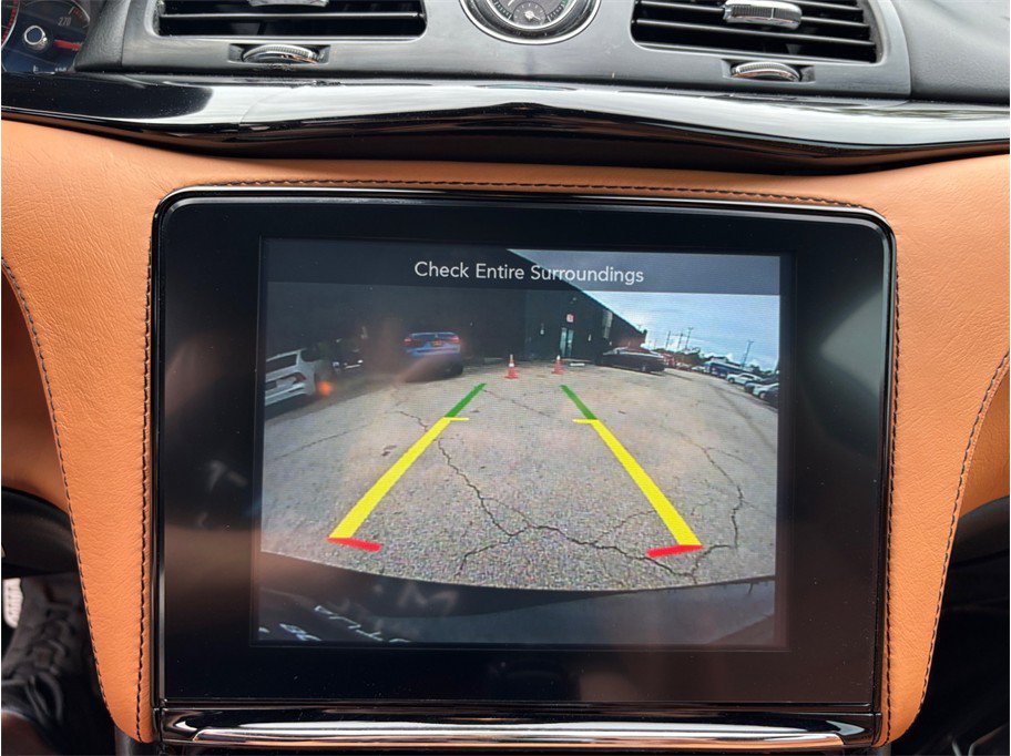 Used 2018 Maserati GranTurismo Sport RWD image 29