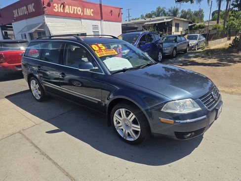 Used 2005 Volkswagen Passat GLS AWD/4WD image 8