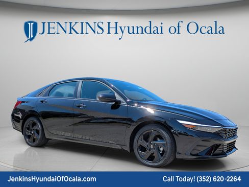 New 2026 Hyundai Elantra Sport FWD image 11