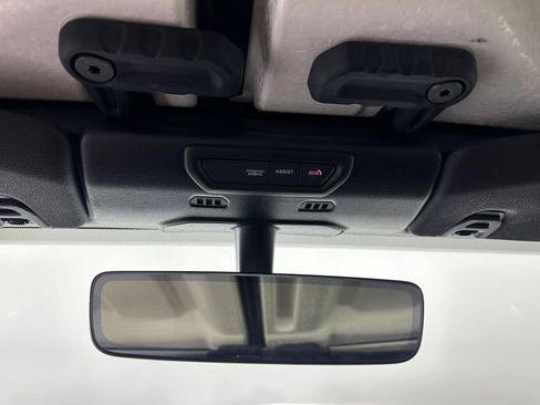 Used 2023 Jeep Wrangler Unlimited Rubicon w/ LED Lighting Group AWD/4WD image 25