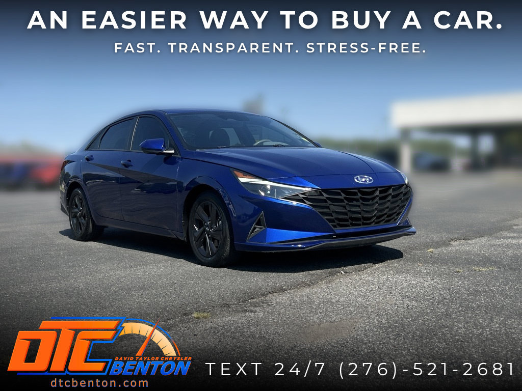 Used 2023 Hyundai Elantra SEL FWD image 1