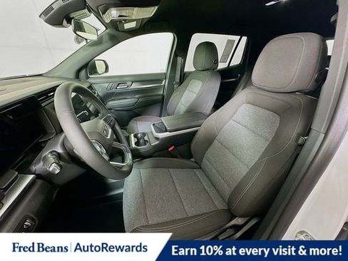 New 2026 GMC Terrain Elevation image 14