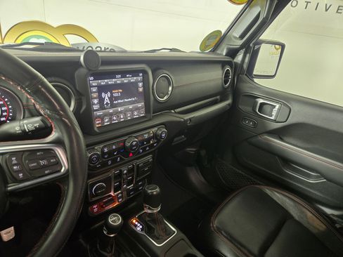 Used 2020 Jeep Gladiator Rubicon AWD/4WD image 25