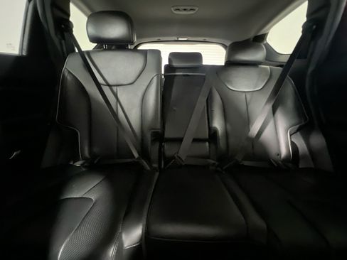 Used 2021 Hyundai Santa Fe SEL w/ Convenience + Premium Package AWD/4WD image 32