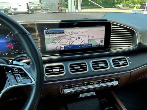 Certified 2024 Mercedes-Benz GLE 350 4MATIC image 11
