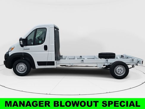 New 2024 RAM ProMaster 3500 w/ Convenience Group FWD image 6