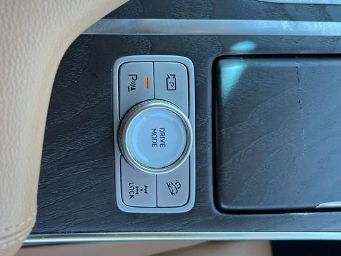 Used 2023 Genesis GV80 2.5T w/ Prestige Package AWD/4WD image 38