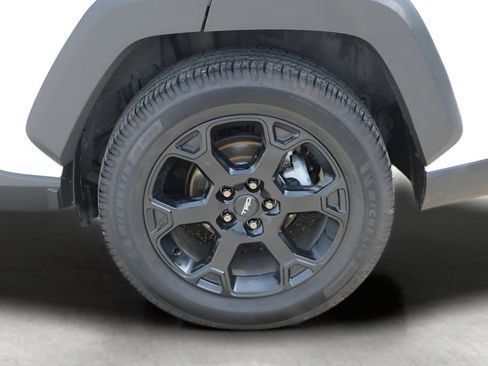 Used 2020 Toyota RAV4 TRD Off-Road w/ TRD Off-Road Weather Package AWD/4WD image 9