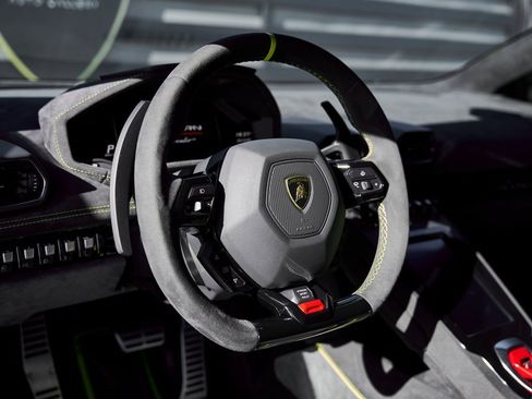Used 2024 Lamborghini Huracan Sterrato image 45