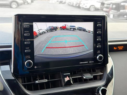 Used 2021 Toyota Corolla XSE image 16