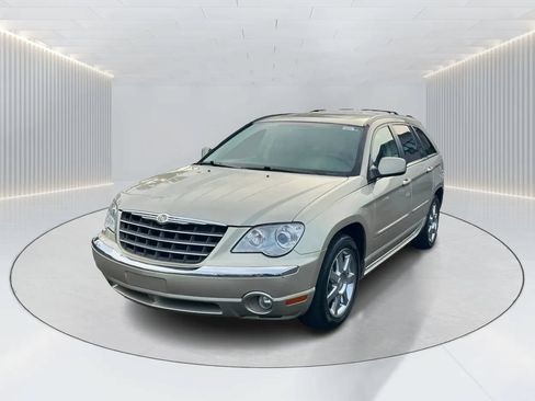 Used 2007 Chrysler Pacifica Limited AWD/4WD image 1
