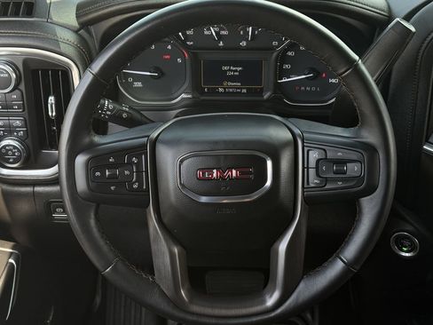Used 2022 GMC Sierra 2500 AT4 w/ AT4 Preferred Package AWD/4WD image 15