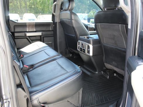 Used 2019 Ford F250 Lariat AWD/4WD image 13
