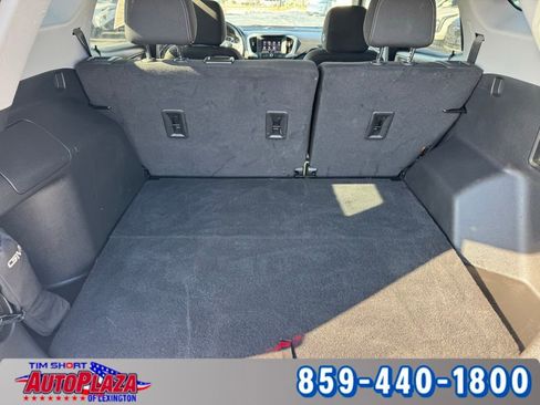 Used 2023 GMC Terrain SLE w/ Driver Convenience Package image 36