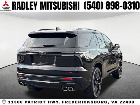 Used 2024 Chevrolet Traverse RS AWD/4WD image 19