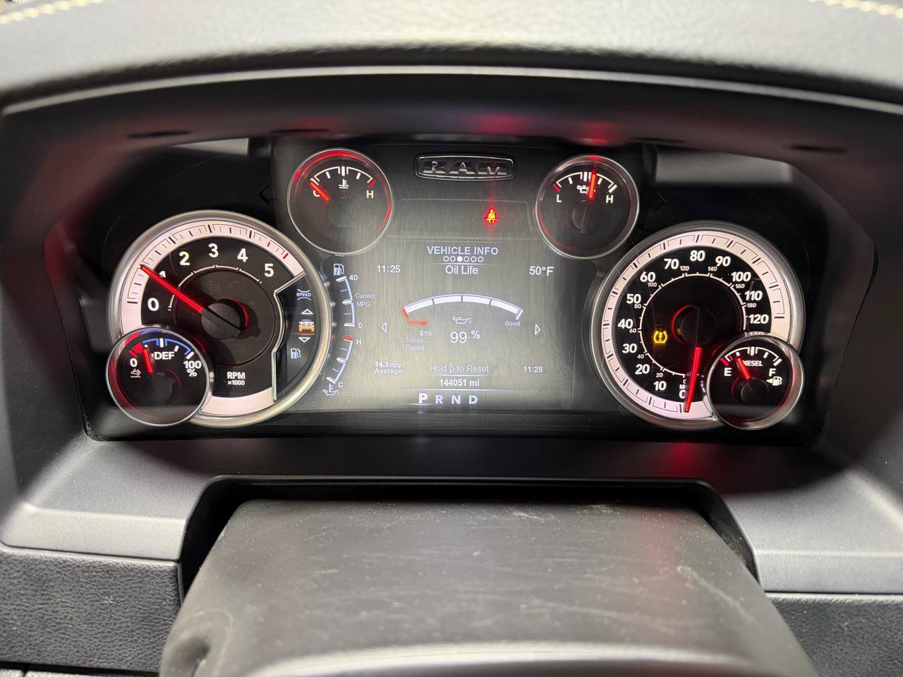 Used 2015 RAM 1500 Laramie w/ Convenience Group AWD/4WD image 33