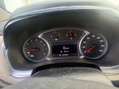 Used 2022 Chevrolet Traverse LT