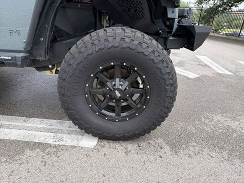 Used 2015 Jeep Wrangler Rubicon w/ Trailer Tow Group AWD/4WD image 15