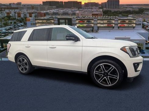 Used 2019 Ford Expedition Limited w/ Equipment Group 303A image 1