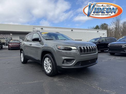 Used 2022 Jeep Cherokee Latitude Lux image 1