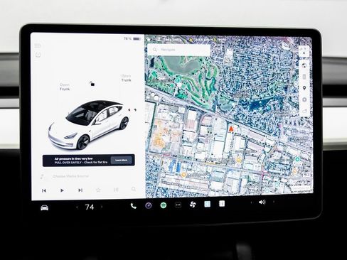 Used 2021 Tesla Model 3 Standard Range Plus image 19