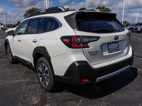 New 2025 Subaru Outback Touring XT image 11