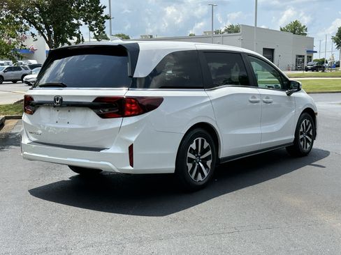 Used 2026 Honda Odyssey EX-L image 8