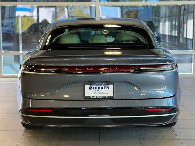 Used 2025 Lucid Air Touring AWD/4WD image 10