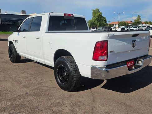 Used 2019 RAM 1500 Classic SLT RWD image 8