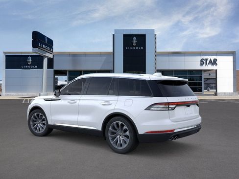 New 2026 Lincoln Aviator AWD image 4