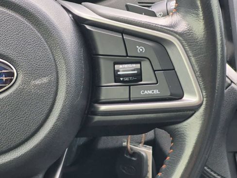 Used 2018 Subaru Crosstrek 2.0i Premium w/ Moonroof Package AWD/4WD image 26