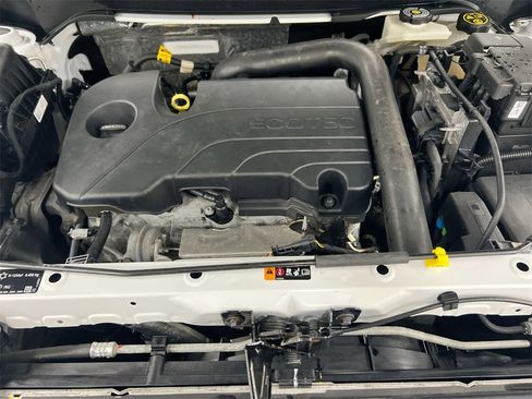 Used 2023 Chevrolet Equinox LT w/ Driver Convenience Package image 24