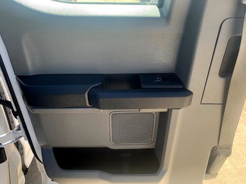 Used 2018 Ford F150 XL w/ Equipment Group 101A Mid image 12