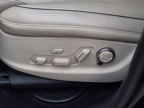 Used 2024 Genesis GV80 3.5T AWD/4WD image 14