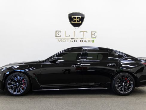 Used 2023 Cadillac CT5 V Blackwing w/ Carbon Fiber Package 2 RWD image 2
