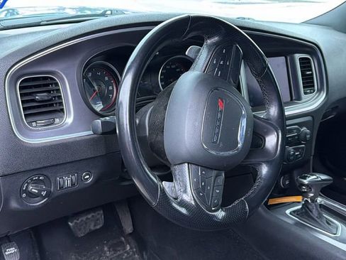 Used 2020 Dodge Charger Scat Pack RWD image 10