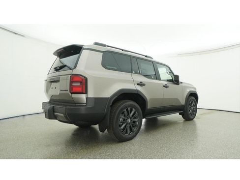 New 2026 Toyota Land Cruiser image 25