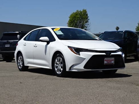 Used 2026 Toyota Corolla LE FWD image 1