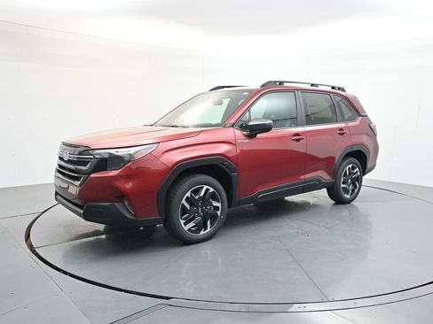New 2026 Subaru Forester Premium AWD/4WD image 1