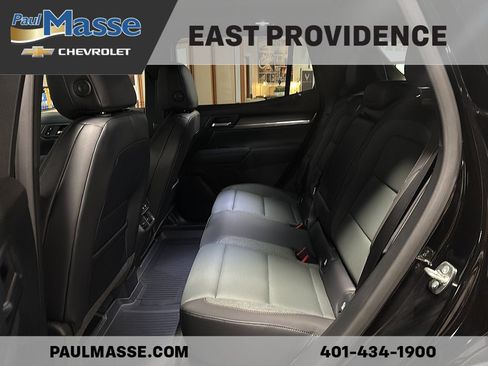 Used 2026 GMC Terrain AT4 w/ Convenience Package III AWD/4WD image 18