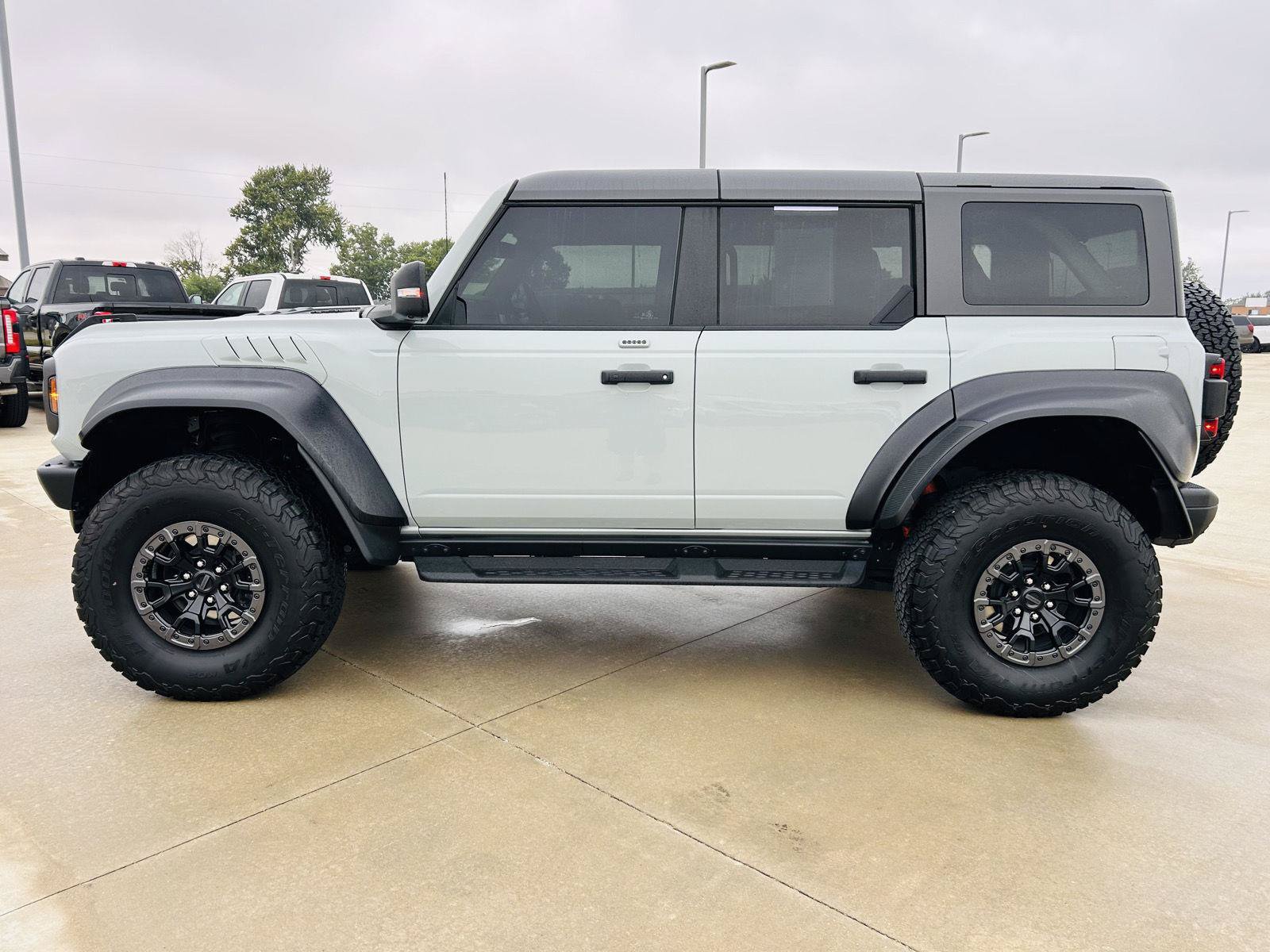 Used 2023 Ford Bronco Raptor AWD/4WD image 36