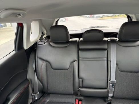 Used 2018 Jeep Compass Trailhawk w/ Popular Equipment Group image 29