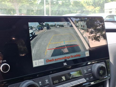 Used 2024 Toyota Grand Highlander FWD image 4