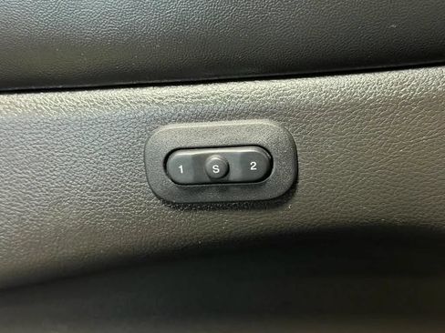 Used 2019 Jeep Grand Cherokee Limited AWD/4WD image 26