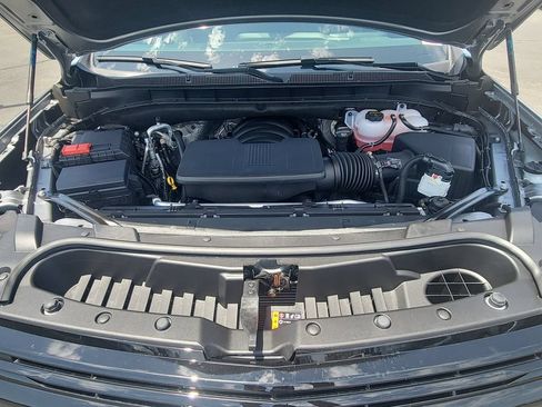 Used 2026 Chevrolet Suburban RST w/ Comfort Package AWD/4WD image 31