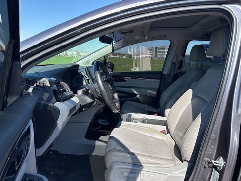 Used 2019 Honda Odyssey Elite image 17