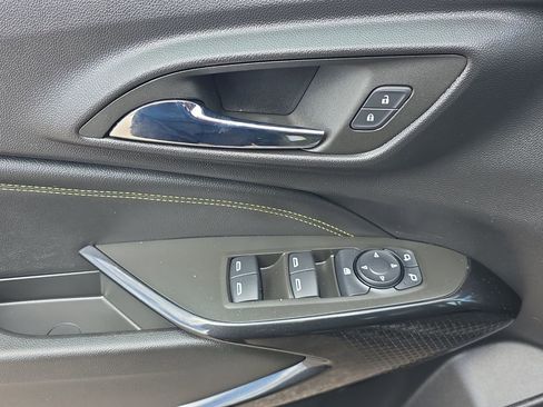 Certified 2024 Chevrolet Trax LT w/ Driver Confidence Package image 32