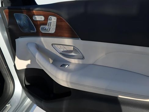 Certified 2026 Mercedes-Benz GLE 350 4MATIC image 13