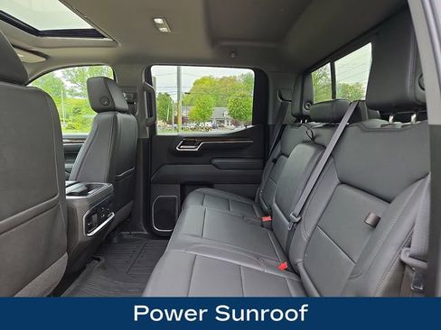 Used 2022 GMC Sierra 1500 Elevation w/ Elevation Premium Package AWD/4WD image 22