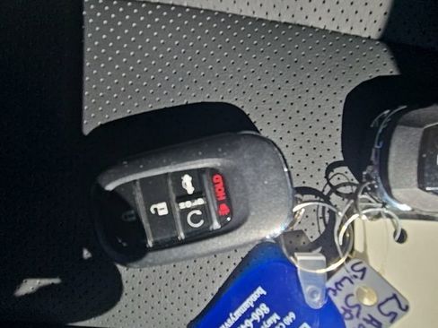 Used 2025 Honda Accord Sport image 32